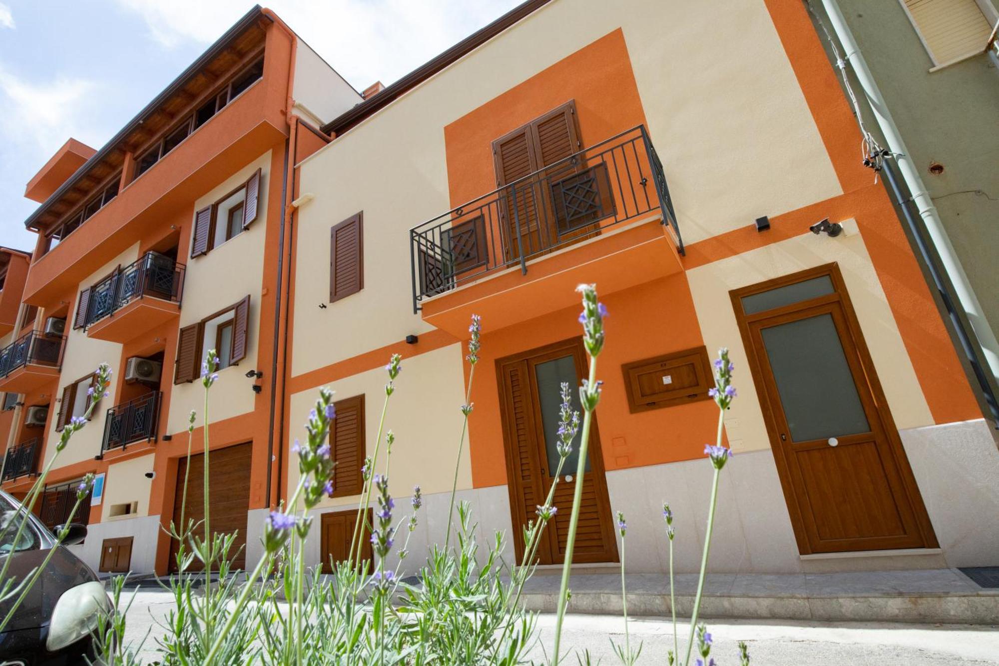 Azzurra Apartments Balestrate Exterior photo
